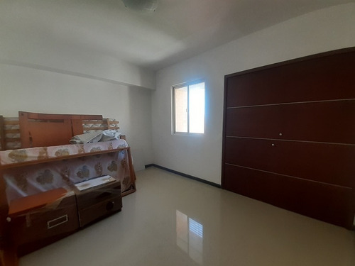 Imagen 20 de 22 de En Venta Bello Apartamento En Resd Chelsea Court El Parral
