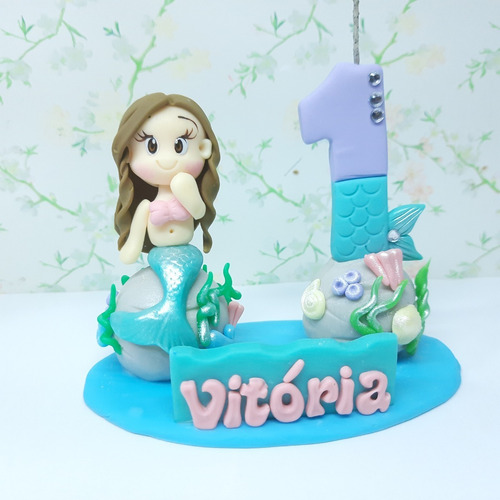 Imagem 5 de 10 de Topo Bolo Personalizado Biscuit Vela Sereia , Fundo Do Mar