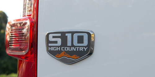 Chevrolet S10 High Country 4X4 AT CD 2.8