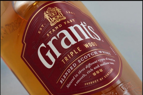 Imagen 3 de 5 de Whisky Grants Triple Wood 750ml Con Estuche - Sufin