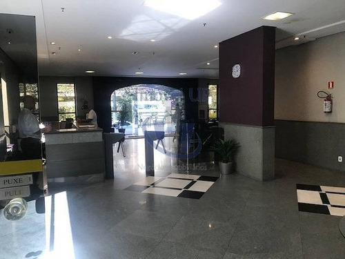 Imagem 9 de 9 de Lage Inteira Ou Meia Para Venda Ou Locacao, No Itaim Esquina C/joaquim Floriano - V-2062