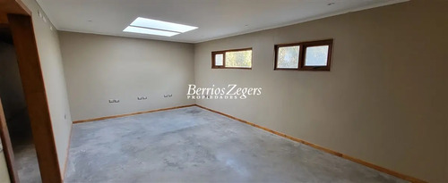 Nueva Casa En Venta De 6 Dormitorios Mantagua