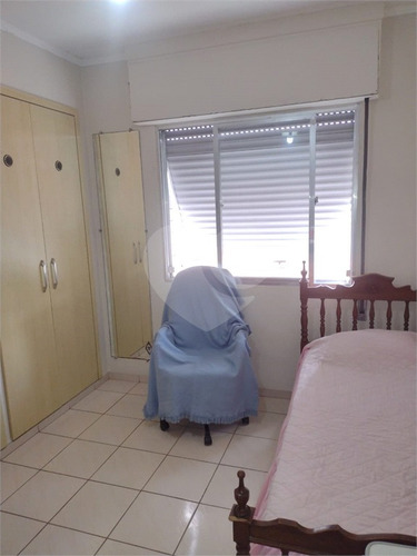 Imagem 17 de 30 de Apto 300 Metros Da Praia - Reo571384