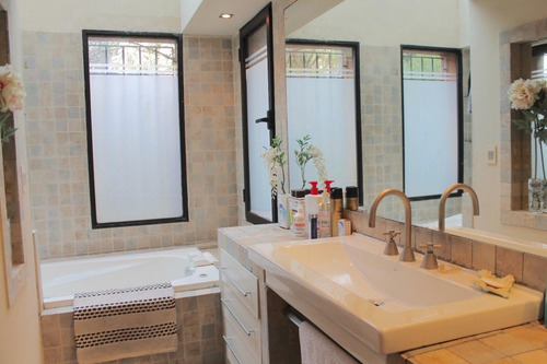 Impresionante Casa En Venta Carrasco Sur