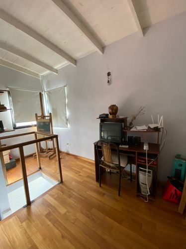 Casa Reciclada De 4 Ambientes