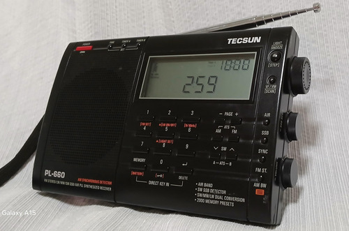 Radio Digital Tecsun Pl-660 Am Fm Sw Ssb Air Ñ Xhdata Sony Preto