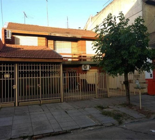 Duplex 3 Amb. Con Cochera Y Patio