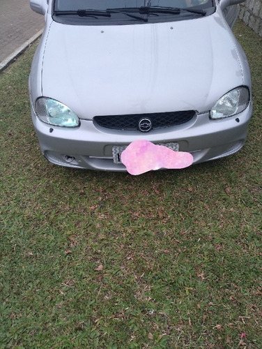 Chevrolet Corsa Sedan 2002 1.0 Super Milenium 4p