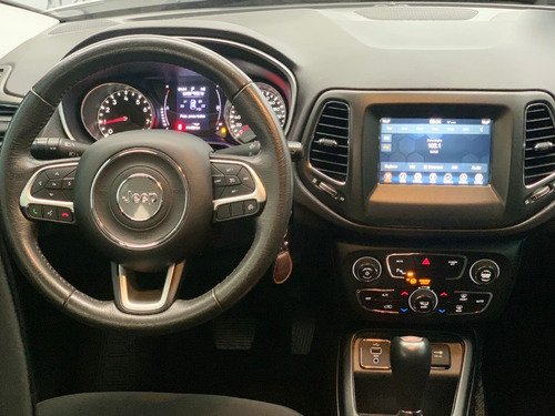 Imagem 2 de 14 de Jeep Compass Sport 2.0 Flex Automatico 2018