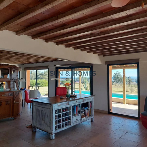 Venta En Ruta 12, Chacra De 5 Has, Laguna Del Sauce Con 750 Olivos Plantados Y Casa Divina Con 3 Dormitorios Mas Casa De Invitados .