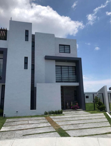 Casa En Venta En Condominio En Zibata Rcv240208-vp