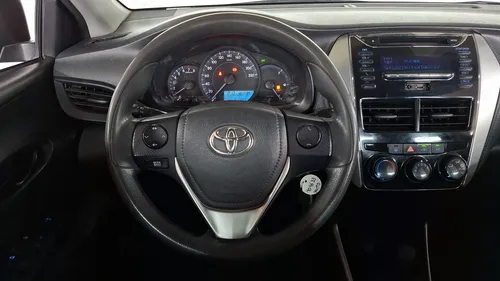 Toyota Yaris 1.5 SEDAN CORE AUTO