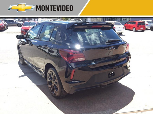 Imagen 3 de 14 de Chevrolet Onix Rs Turbo 1.0 2024 0km