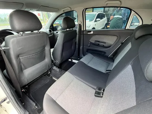 Volkswagen Gol Power 1.6cc MT AA 4X2