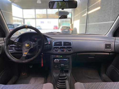 Imagem 10 de 10 de Subaru Impreza 1.8 Gl Sedan 4x2