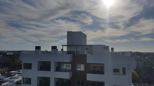 Imagen 7 de 14 de Departamento En Venta En Tigre Centro