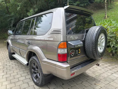 Toyota Prado VX 3.4 MT 4x4