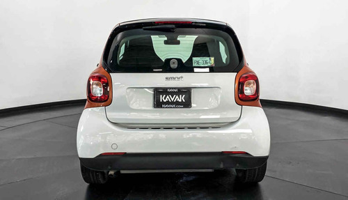Imagen 7 de 15 de 36218 - Smart Fortwo 2017 Con Garantía