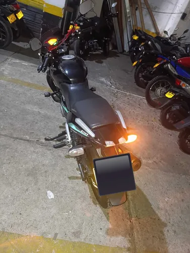 Bajaj Pulsar 180