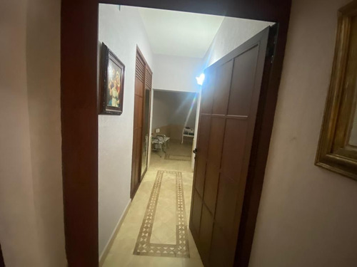 Casa En Venta En Veracruz Con Hab En P.b. Col Centro