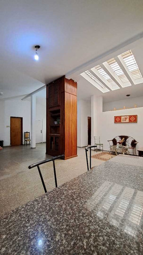 Imagen 10 de 17 de Se Vende Casa Urb. Juanico
