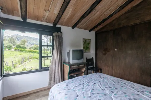 Casa En Venta En La Calera. Cod V9446