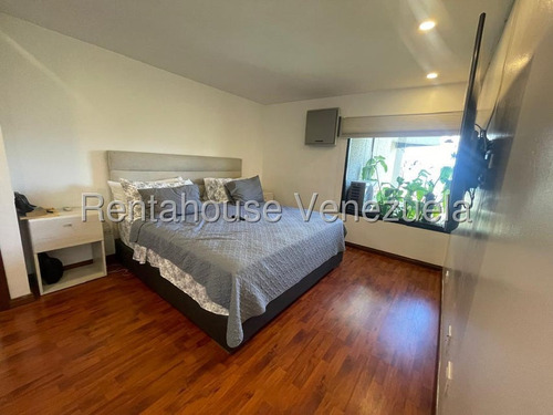 Apartamento Piso Medio Regency Plaza Remodelado En Calle Cerrada En Venta En Los Naranjos Avenida Norte 4 Caracas