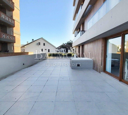 Imagen 27 de 30 de Departamento En Alquiler - Zona: Pinamar Centro / Ref: 3003
