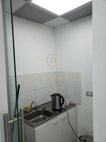 Imagen 14 de 16 de Venta Amplia Oficina Amoblada, 5 Privados, Centro Concepc...