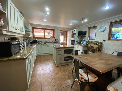 Vendo Espectacular Y Soleada Casa En Lonco Parque Uf. 15.900