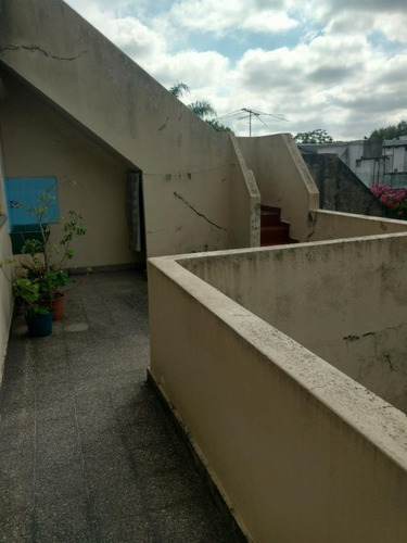 Imagen 11 de 14 de Importante Vivienda Multifamiliar En San Andres