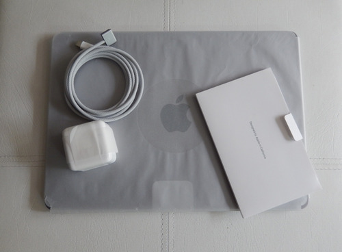 Apple Macbook Air M2 24gb Ram 512gb Ssd Igual A Nuevo Gris Espacial (Usado)