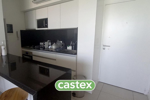 Departamento 2 Ambientes Con Vista Al Lago En Venta Qbay, Nordelta