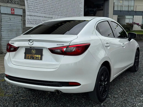 Mazda 2 1.5 Grand Touring Lx Sedan At