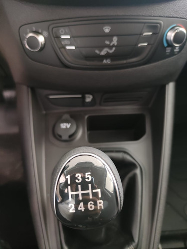 Imagen 2 de 14 de Ford Transit Courier 2021