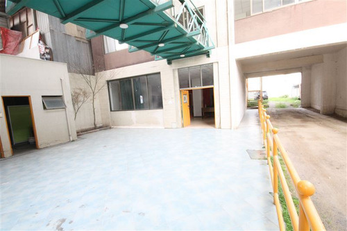 Edificio Con Uso Variado De Suelo Pleno Barrio Universitario