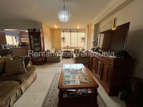 Apartamento En Venta En Campo Alegre En Edificio Con Pozo