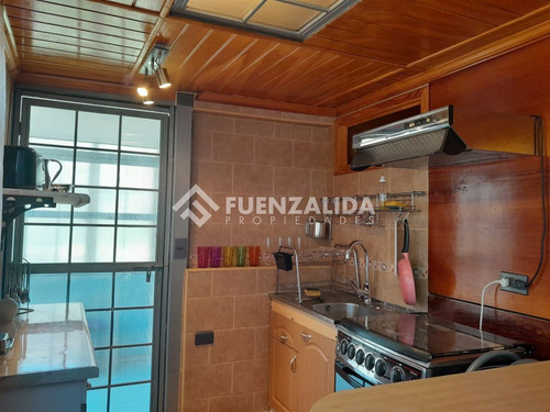 Casa En Venta Con 3 Departamentos Y Un Loft En Valparaíso