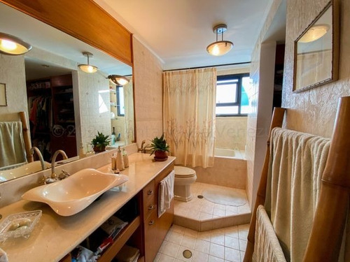Imagen 8 de 11 de Apartamento En Venta Urb. San Bernardino # 22-22937