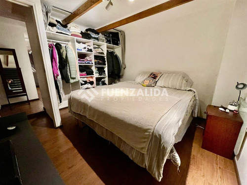 Casa En Venta De 3 Dorm. Con 140 Mt2 De Terreno En Maipú