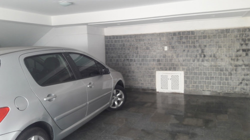 Imagem 12 de 14 de Casa Muito Bem Arejada Bairro Cariru