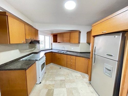 Imagen 11 de 23 de Eaa-251 Zona Norte. Alquiler Apartamento En Edificio Camila. Sector Bellas
