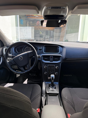 Volvo V40 T4 2.0t At 2017