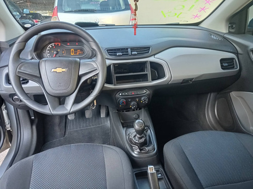Imagem 4 de 8 de Chevrolet Onix 1.0 Mpfi Joy 8v Flex 4p Manual