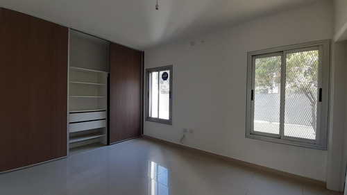 Imagen 5 de 13 de Excelente Casa 2 Dormitorios 2 Baños - Housing Villa Rivera Indarte