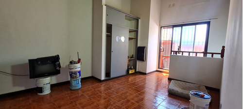 Alquiler De Departamento 3 Ambiente En Caseros, Tres De Febr