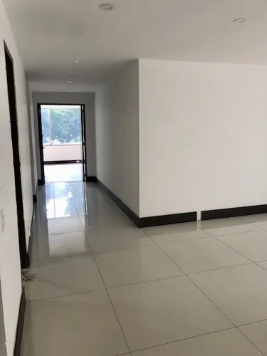 Oficina En Arriendo En El Chico. Cod A1109012