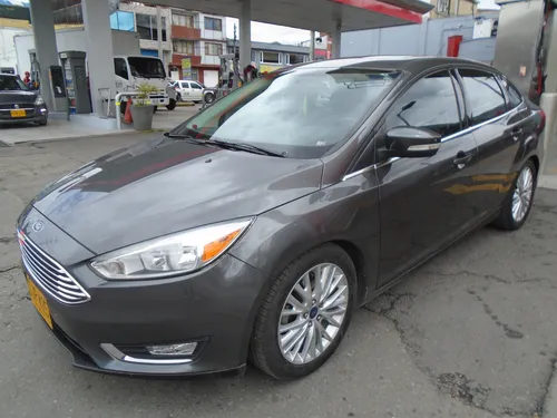 Ford Focus 2.0 Titanium