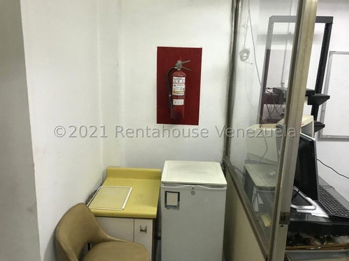 333m2 Se Vende Espectacular Local Y Ferreteria En Funcionamiento En La Candelaria, Mls#24-28124