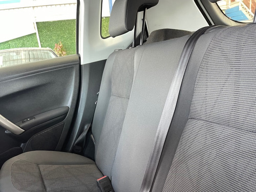 Peugeot 2008 1.6 16V FLEX ALLURE 4P AUTOMÁTICO